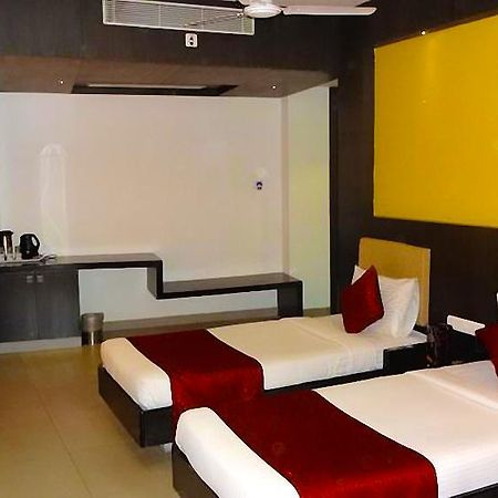 Pl.A Rathna Residency Hotel Tiruchirappalli Exterior photo