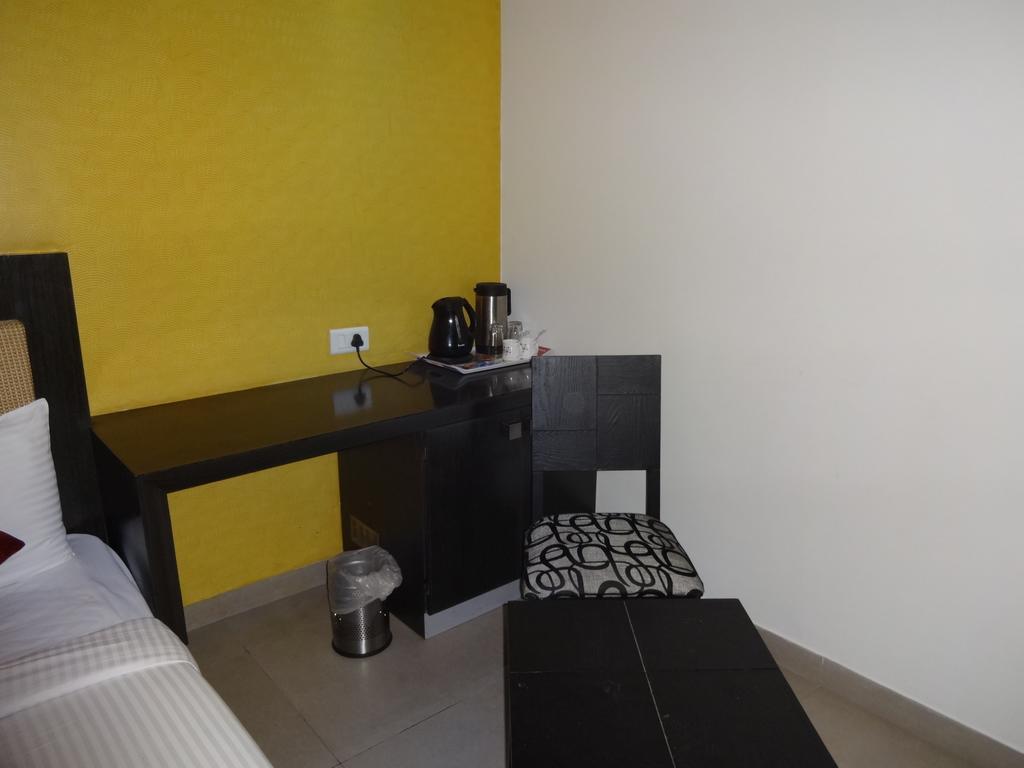 Pl.A Rathna Residency Hotel Tiruchirappalli Exterior photo